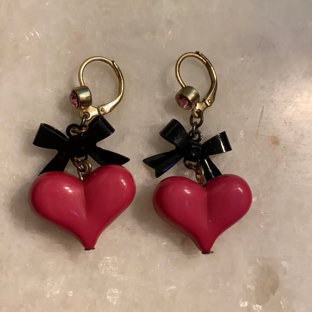 Cute dangly earrings